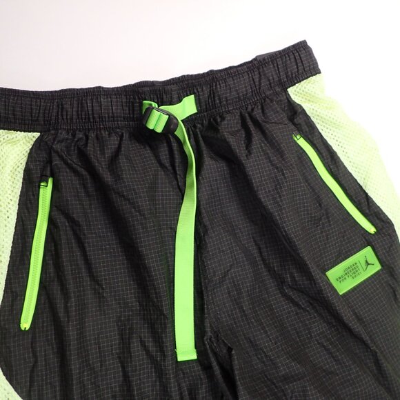 Nike Men's Air Jordan 23 Engineered Windbreaker Convertible Tracksuit - Picture 5 of 8